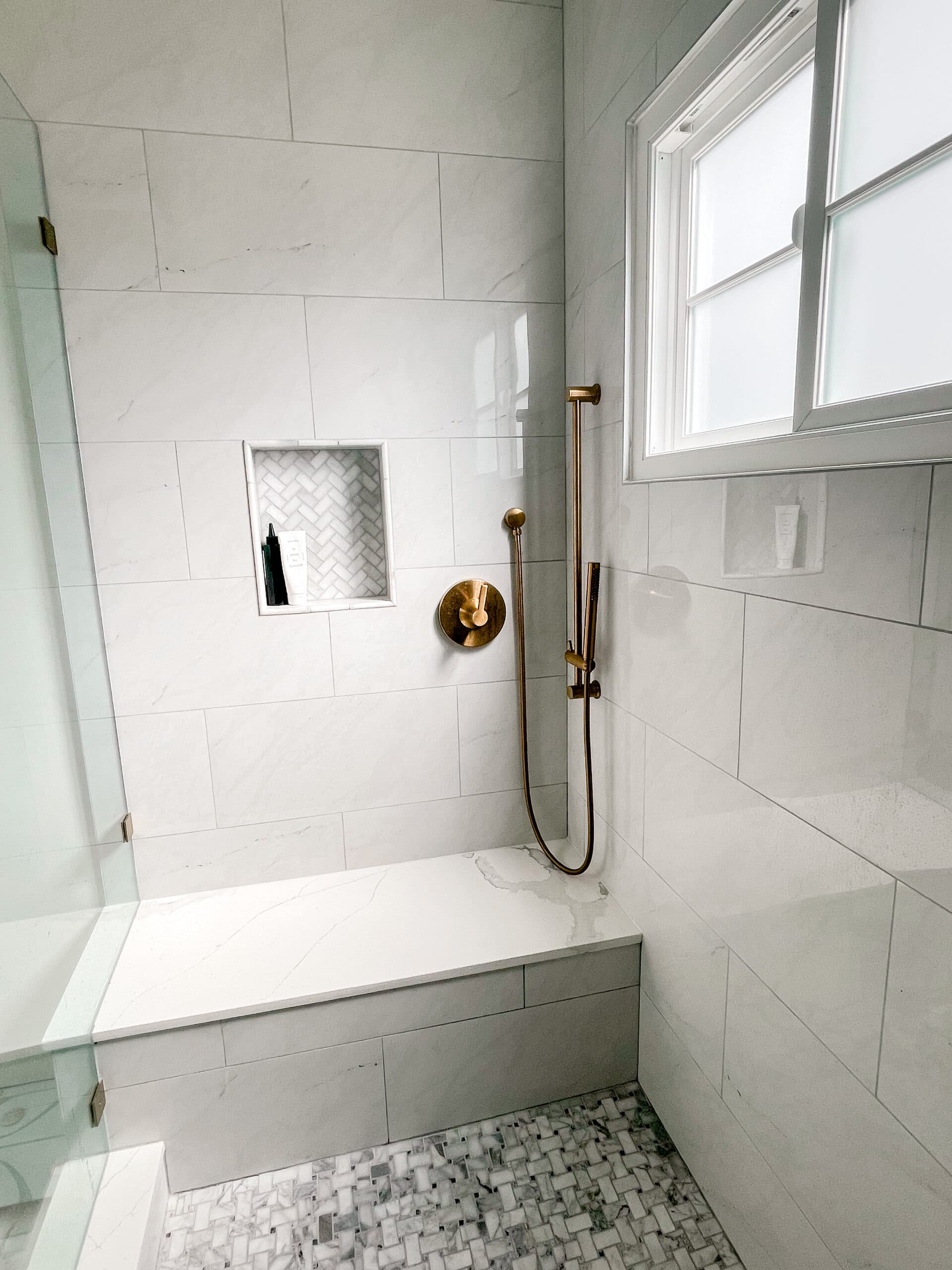 An Educational And Quick Guide To Shower Niches