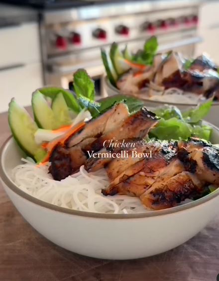Asian Chicken Thigh - Vietnamese Chicken Thigh Recipe